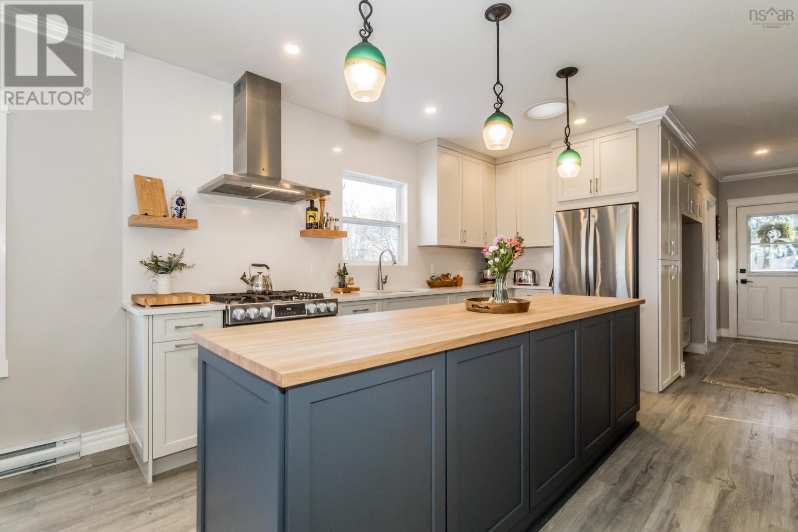 15 Hillcrest Avenue, Wolfville, Nova Scotia  B4P 1T5 - Photo 10 - 202529523