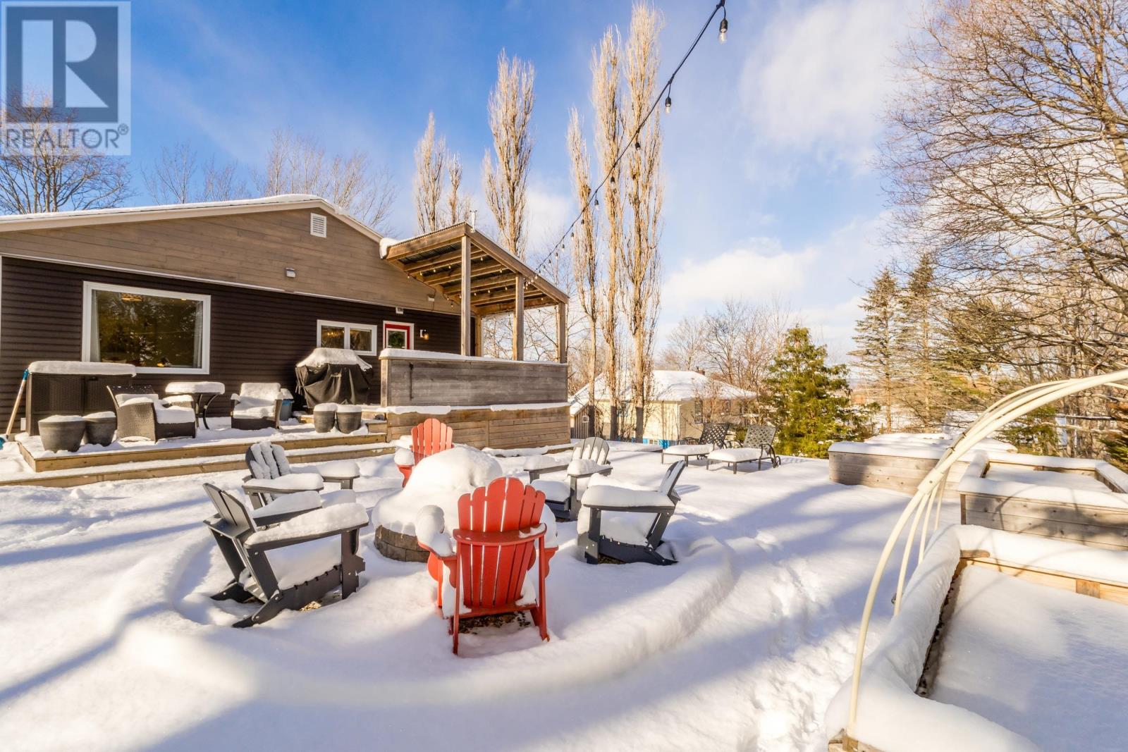 15 Hillcrest Avenue, Wolfville, Nova Scotia  B4P 1T5 - Photo 43 - 202529523