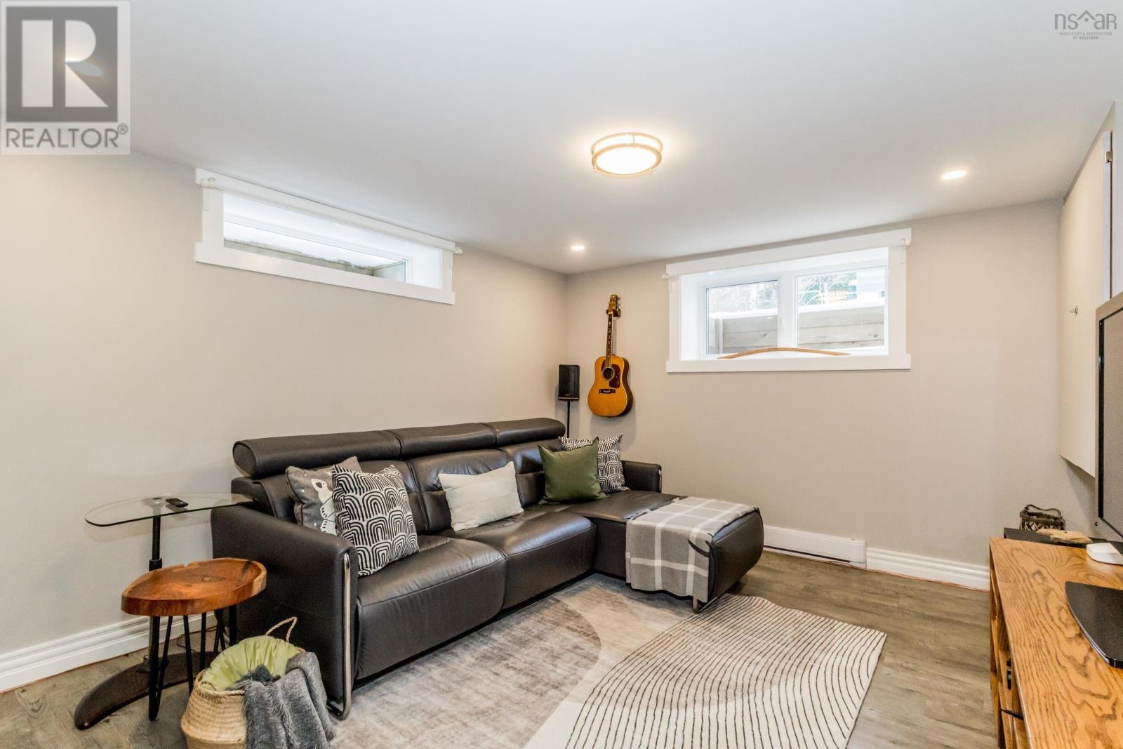 15 Hillcrest Avenue, Wolfville, Nova Scotia  B4P 1T5 - Photo 36 - 202529523