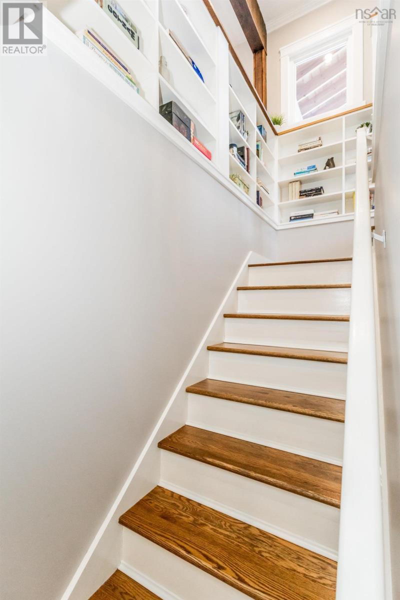 15 Hillcrest Avenue, Wolfville, Nova Scotia  B4P 1T5 - Photo 31 - 202529523