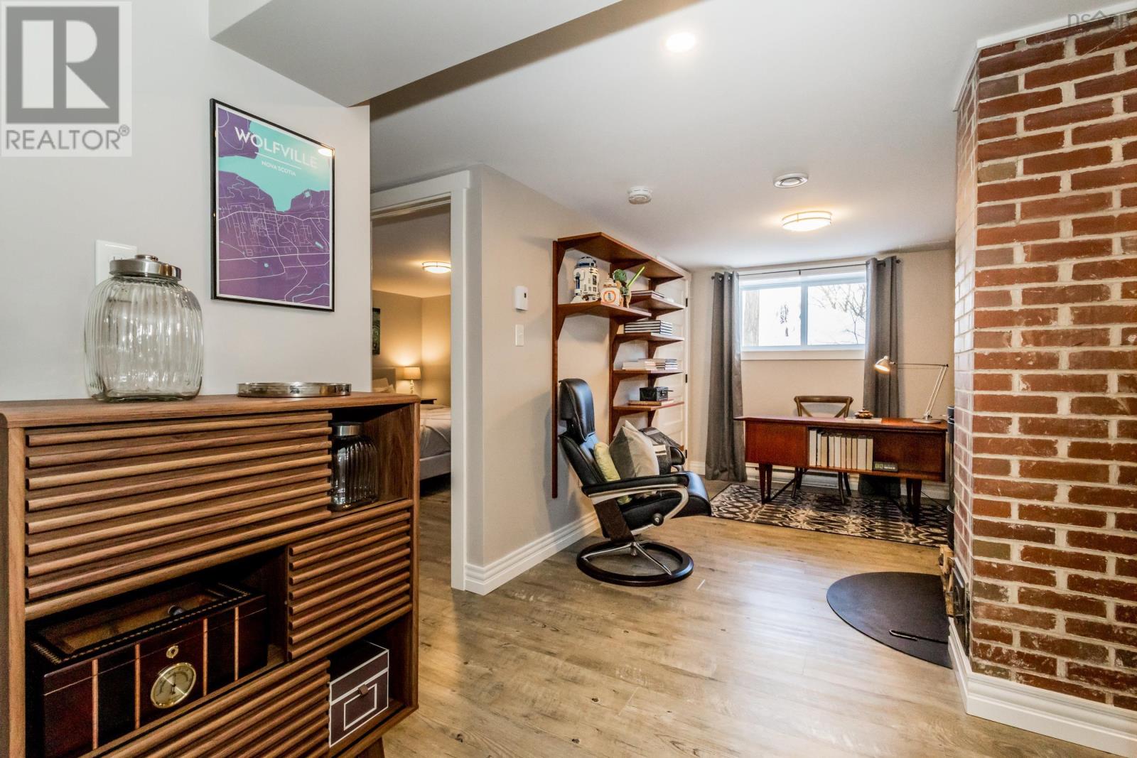 15 Hillcrest Avenue, Wolfville, Nova Scotia  B4P 1T5 - Photo 33 - 202529523