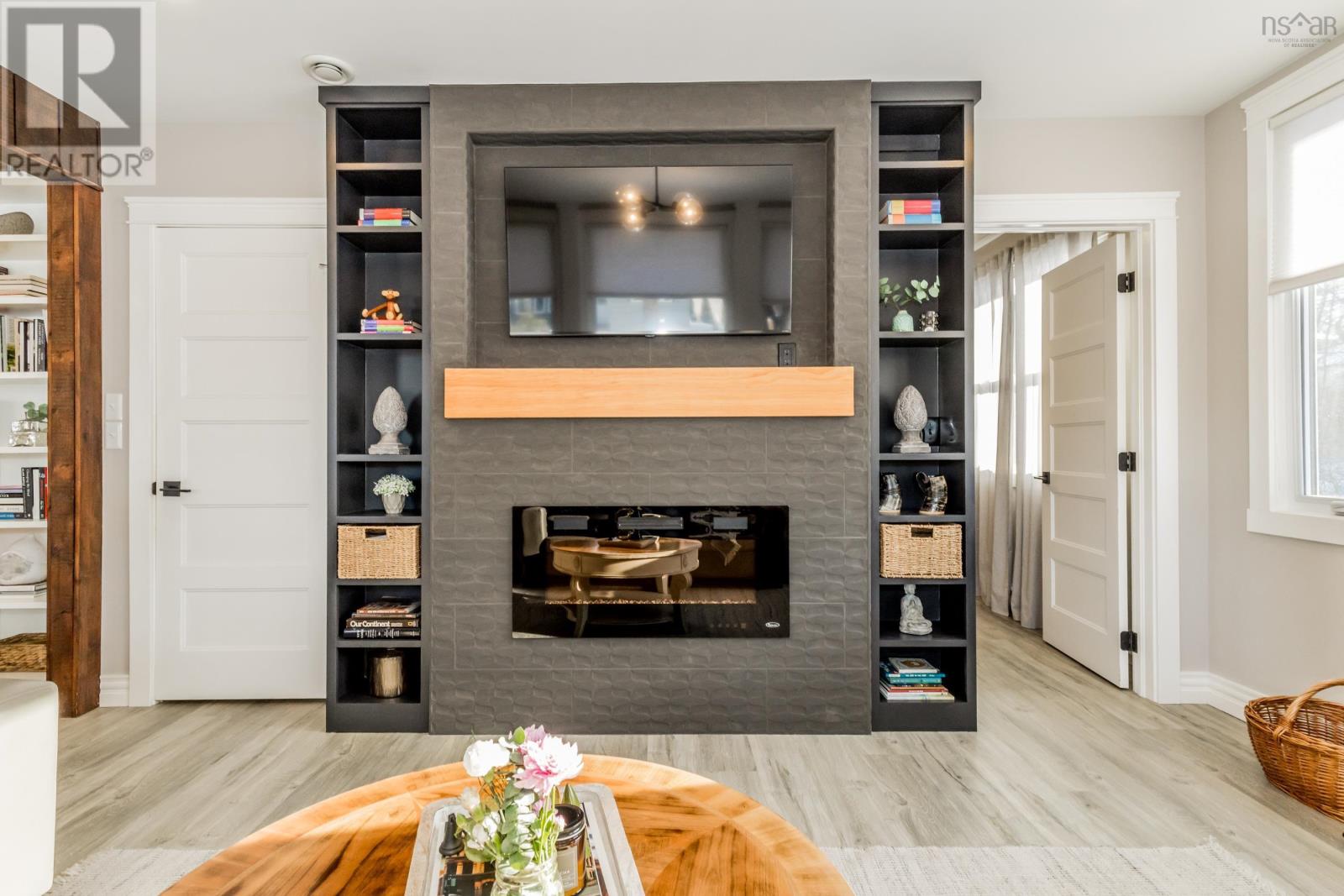 15 Hillcrest Avenue, Wolfville, Nova Scotia  B4P 1T5 - Photo 7 - 202529523