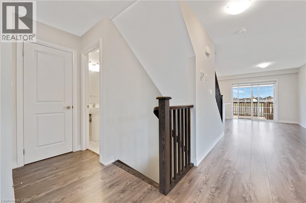 110 Ian Ormston Drive, Kitchener, Ontario  N2P 0K3 - Photo 11 - 40789515