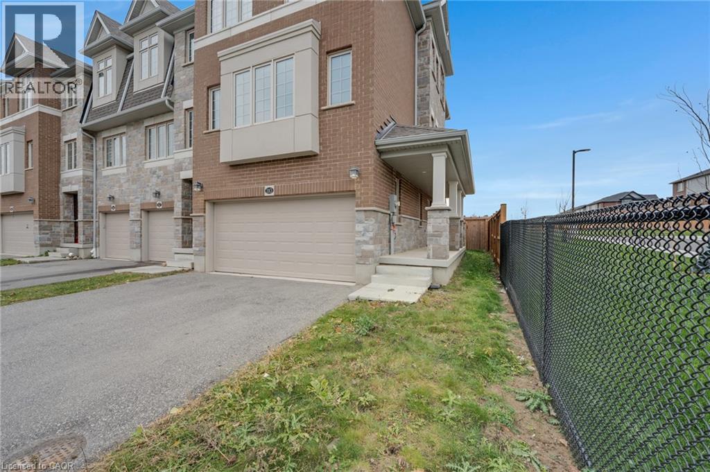 110 Ian Ormston Drive, Kitchener, Ontario  N2P 0K3 - Photo 5 - 40789515