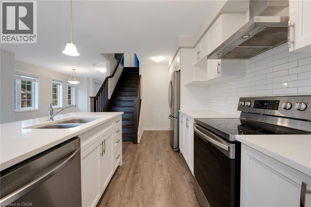 110 Ian Ormston Drive, Kitchener, Ontario  N2P 0K3 - Photo 28 - 40789515