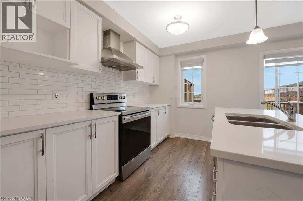 110 Ian Ormston Drive, Kitchener, Ontario  N2P 0K3 - Photo 25 - 40789515