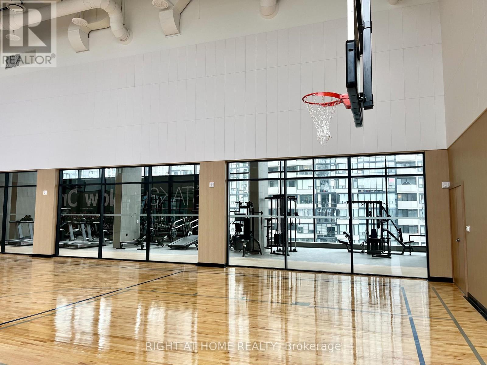 3901 - 395 Square One Drive, Mississauga, Ontario  L5B 0P6 - Photo 36 - W12648224