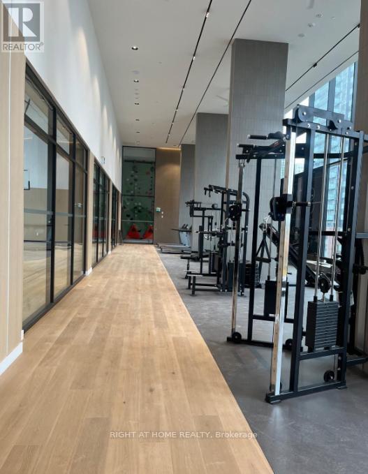 3901 - 395 Square One Drive, Mississauga, Ontario  L5B 0P6 - Photo 42 - W12648224