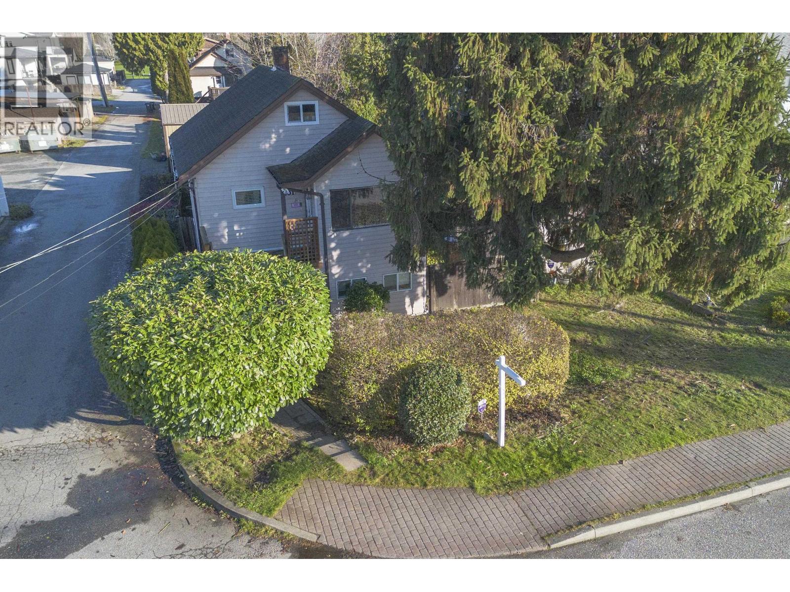 251 Pembina Street, New Westminster, British Columbia  V3M 5J3 - Photo 31 - R3074515