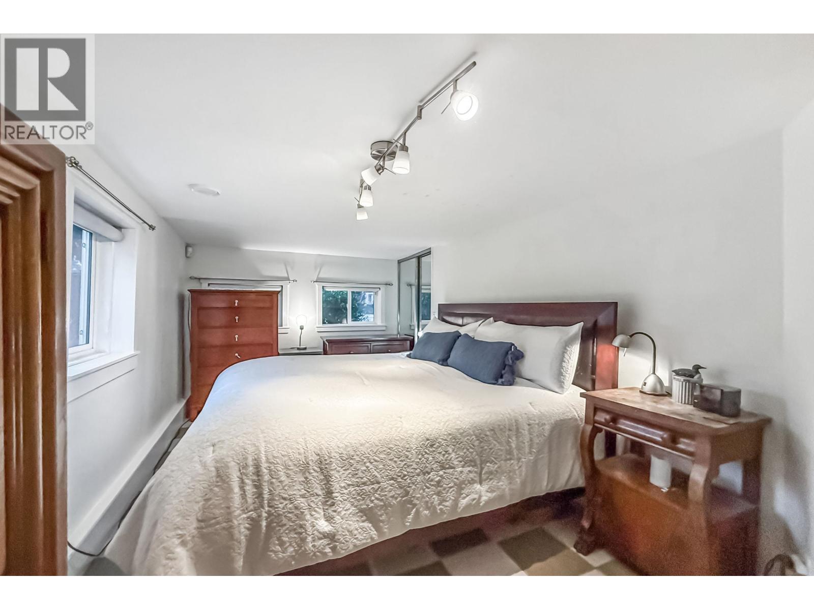 251 Pembina Street, New Westminster, British Columbia  V3M 5J3 - Photo 20 - R3074515