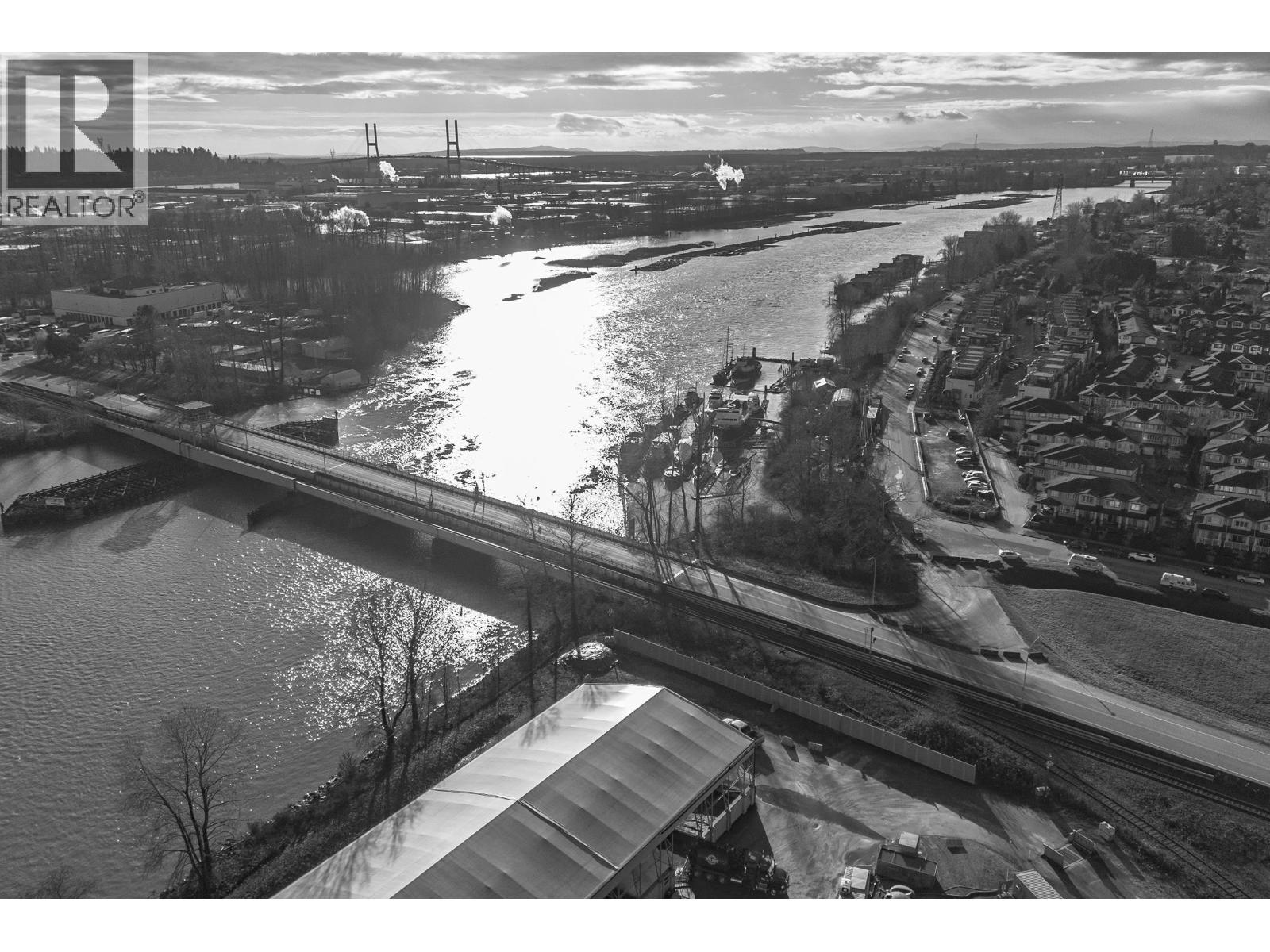 251 Pembina Street, New Westminster, British Columbia  V3M 5J3 - Photo 39 - R3074515