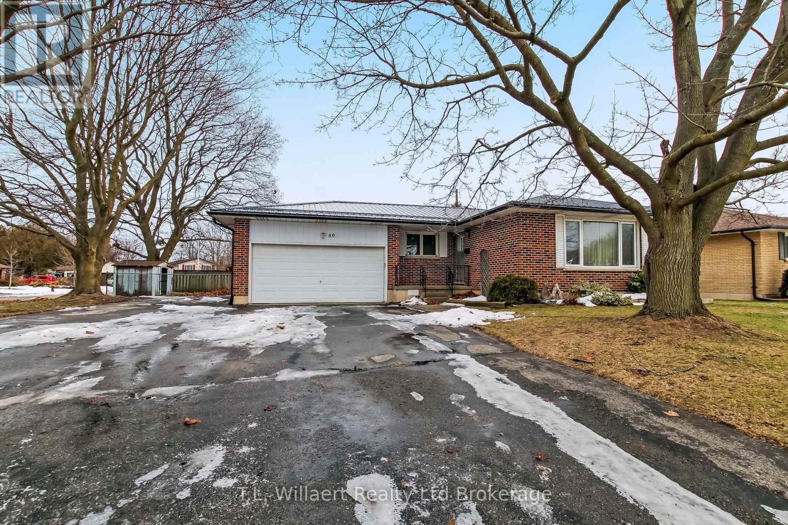 80 Glendale Drive, Tillsonburg, Ontario  N4G 1J8 - Photo 2 - X12648238