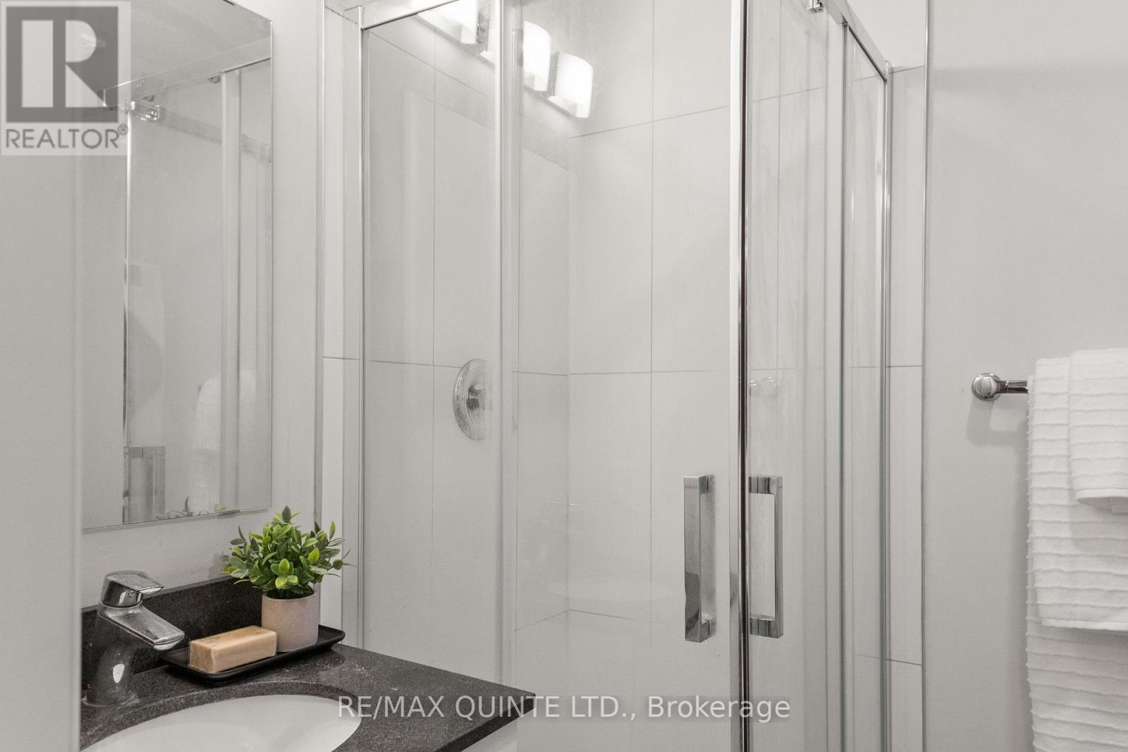 336 - 652 Princess Street, Kingston, Ontario  K7L 1E5 - Photo 25 - X12648260