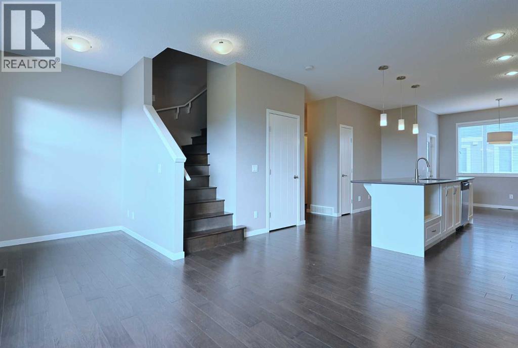 185 Panatella Square Nw, Calgary, Alberta  T3K 0Z4 - Photo 9 - A2262408