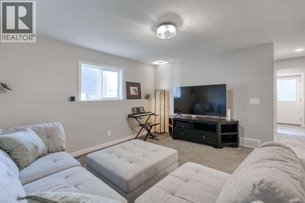 460 Reynolds Avenue Sw, Airdrie, Alberta  T4B 5G2 - Photo 13 - A2275961