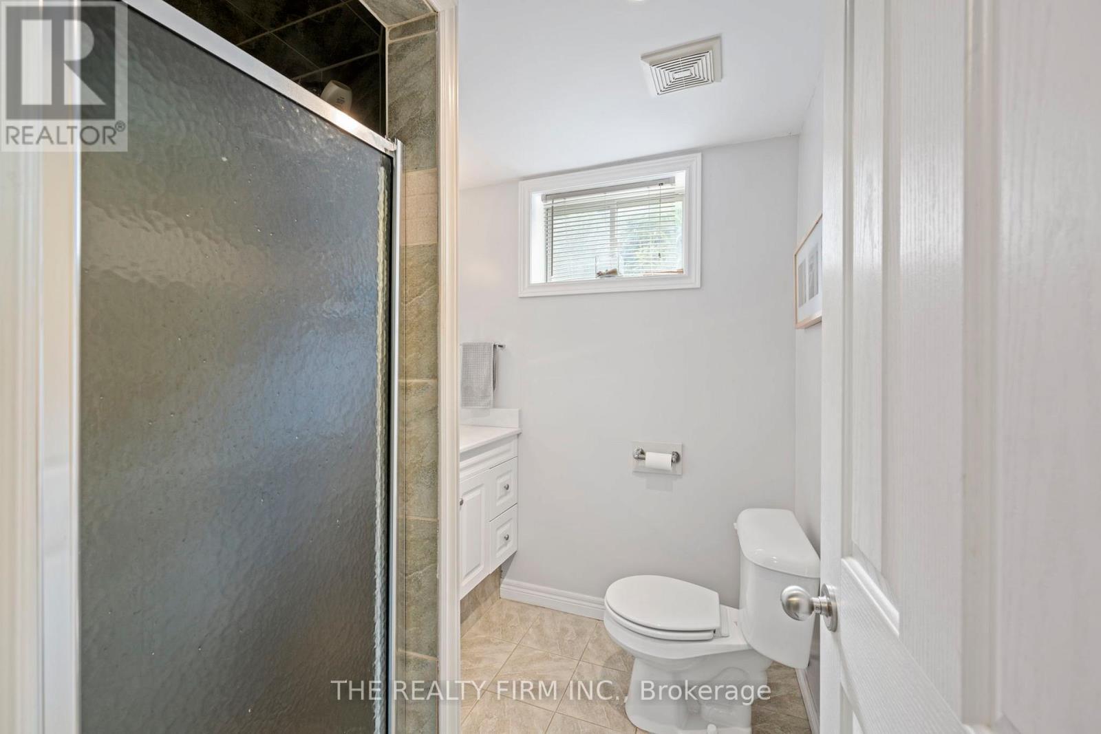 210 Cornell Drive E, Central Elgin, Ontario  N5L 1A5 - Photo 35 - X12648310