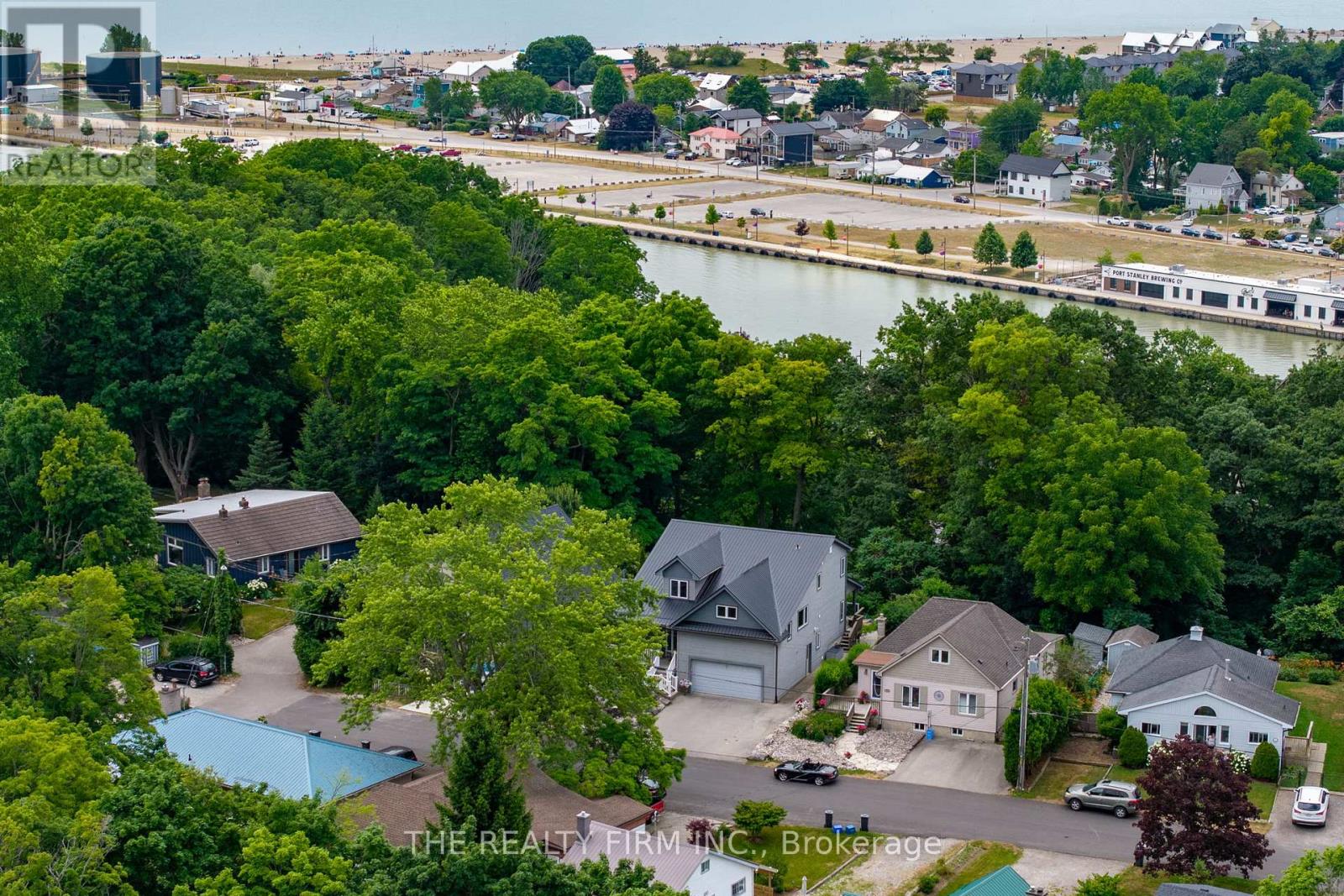 210 Cornell Drive E, Central Elgin, Ontario  N5L 1A5 - Photo 46 - X12648310