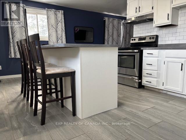 504 Goldrush Street, Timmins, Ontario  P0N 1H0 - Photo 2 - T12648308