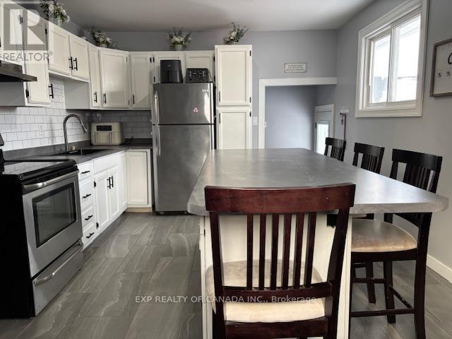 504 Goldrush Street, Timmins, Ontario  P0N 1H0 - Photo 3 - T12648308