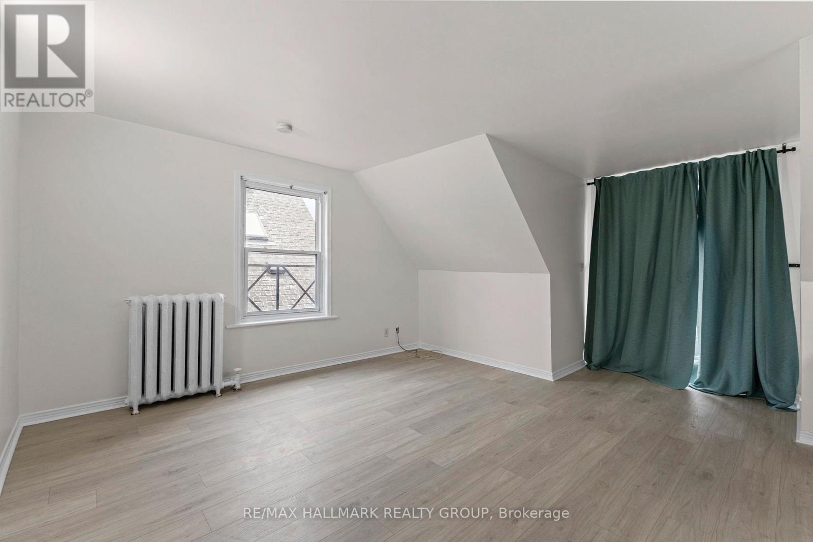 Unit 3 - 132 Flora Street, Ottawa, Ontario  K1R 5R5 - Photo 5 - X12648338