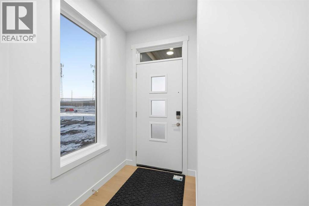 96 Homestead Gardens Ne, Calgary, Alberta  T3J 5T7 - Photo 3 - A2276080