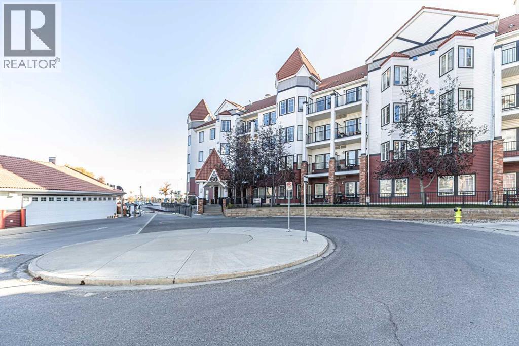 434, 60 Royal Oak Plaza NW, Calgary, Alberta