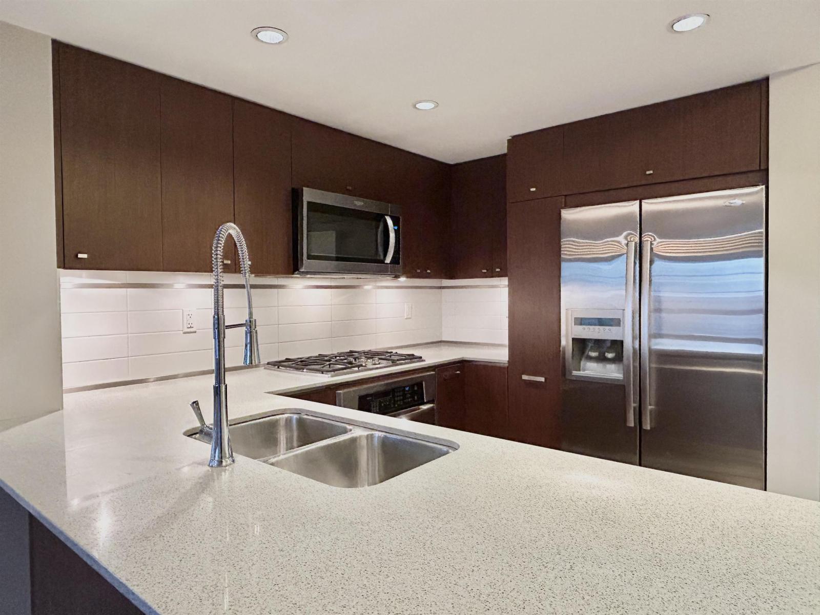 205 2940 King George Boulevard, Surrey, British Columbia  V4P 1A2 - Photo 22 - R3074497