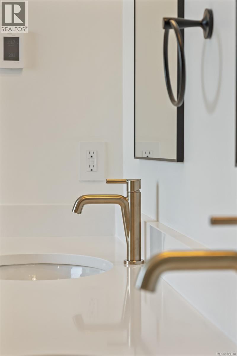 1769 Crown Isle Blvd, Courtenay, British Columbia  V9N 0K1 - Photo 17 - 1022178