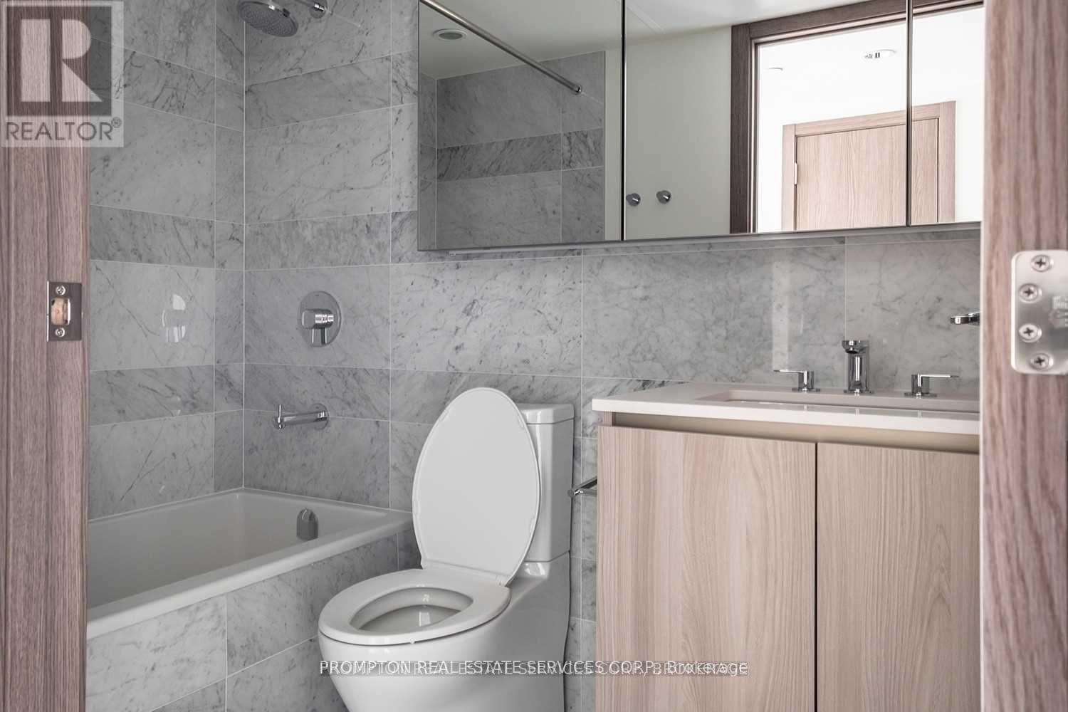 809 - 17 Bathurst Street, Toronto, Ontario  M5V 0N1 - Photo 6 - C12648286