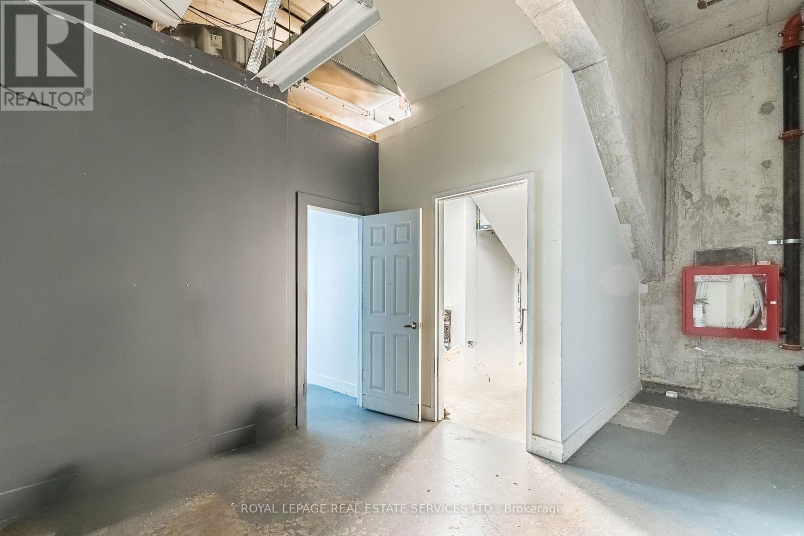 1b And 2a - 60 Richmond Street E, Toronto, Ontario  M5C 2G8 - Photo 4 - C12648314