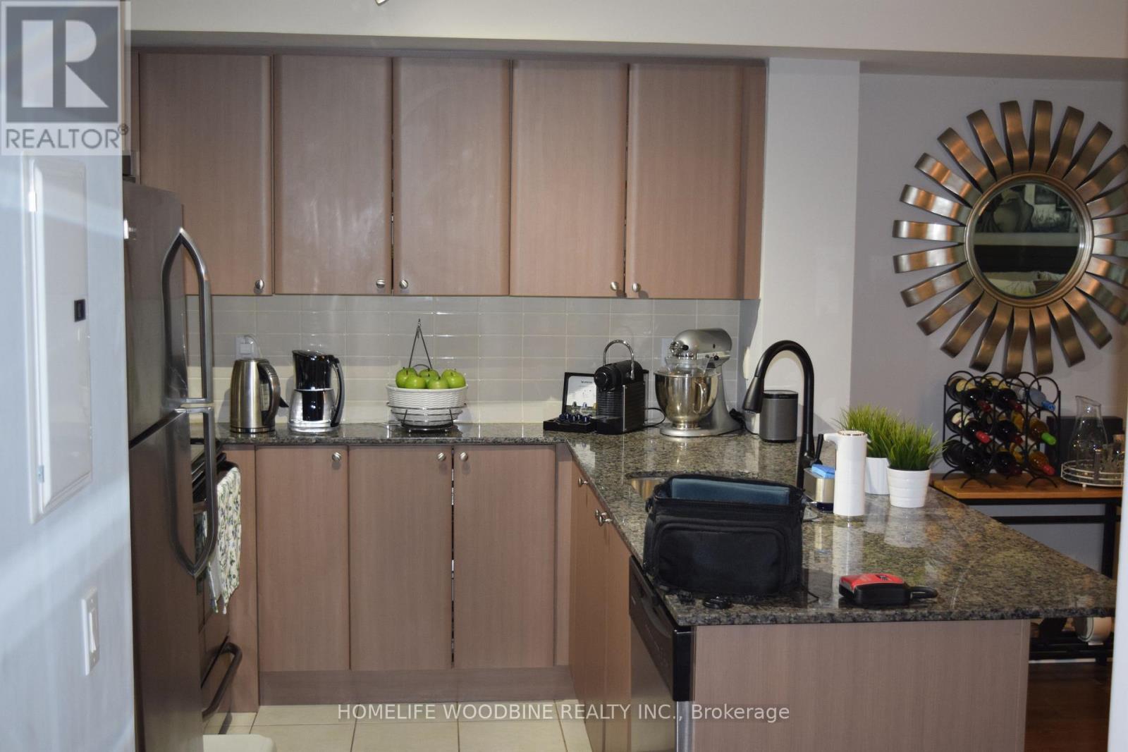 406 - 525 Wilson Avenue, Toronto, Ontario  M3H 0A7 - Photo 2 - C12648320