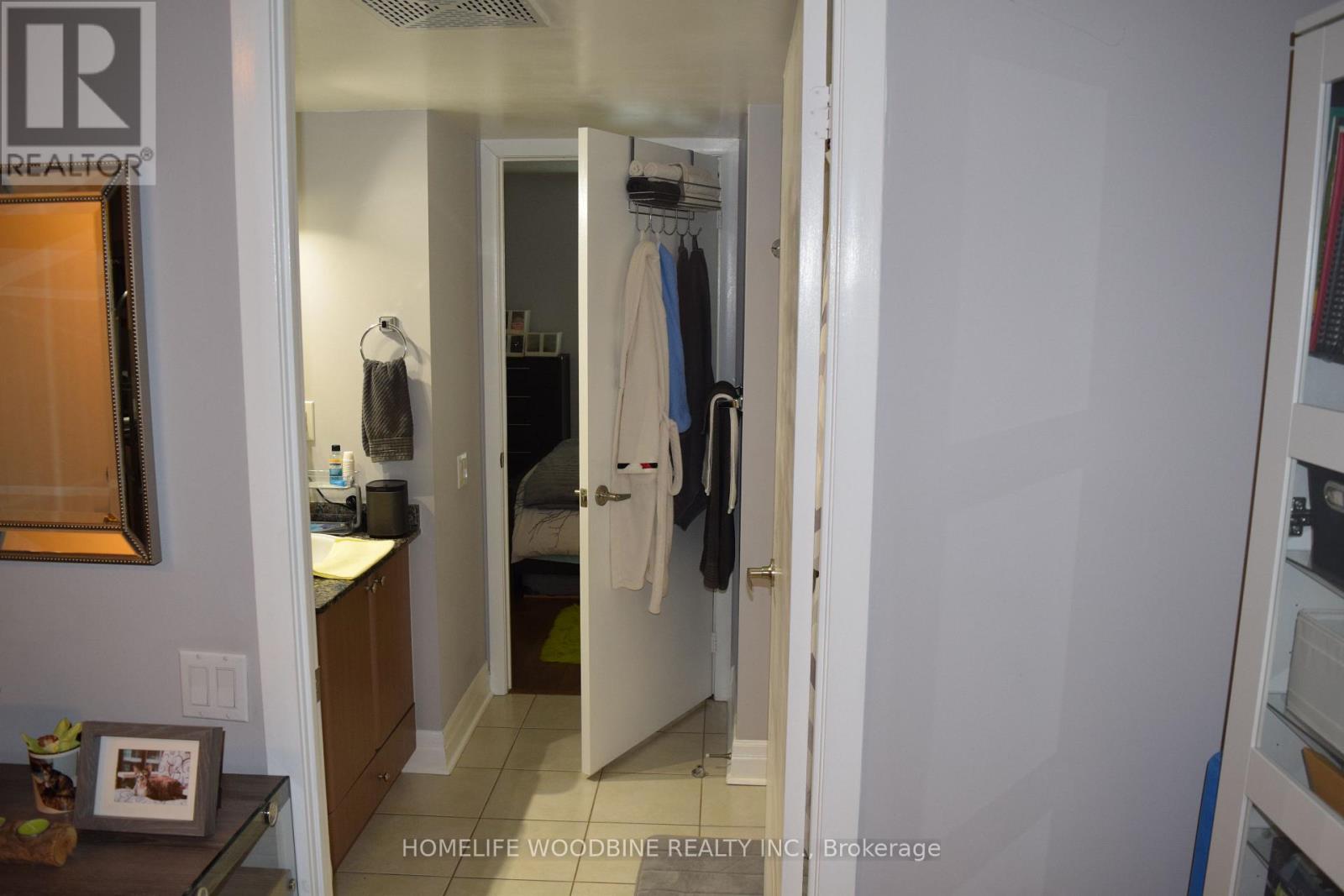 406 - 525 Wilson Avenue, Toronto, Ontario  M3H 0A7 - Photo 5 - C12648320