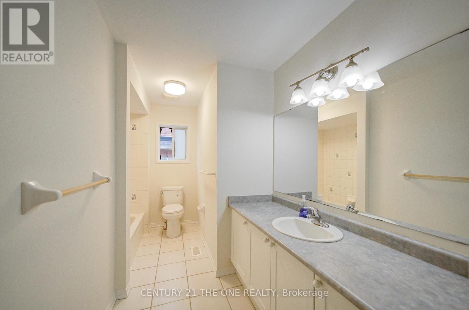 19 Corridale Avenue, Whitby, Ontario  L1M 2E8 - Photo 35 - E12648252