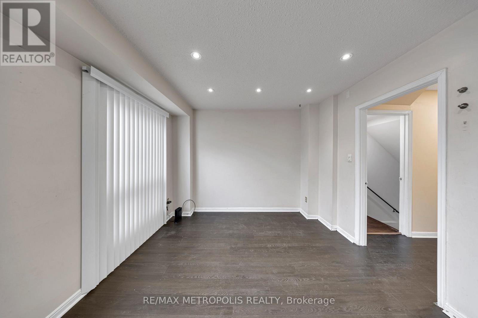 150 Burrows Hall Boulevard, Toronto, Ontario  M1B 1N2 - Photo 16 - E12648256