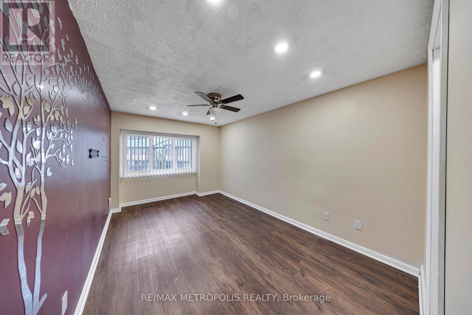 150 Burrows Hall Boulevard, Toronto, Ontario  M1B 1N2 - Photo 27 - E12648256