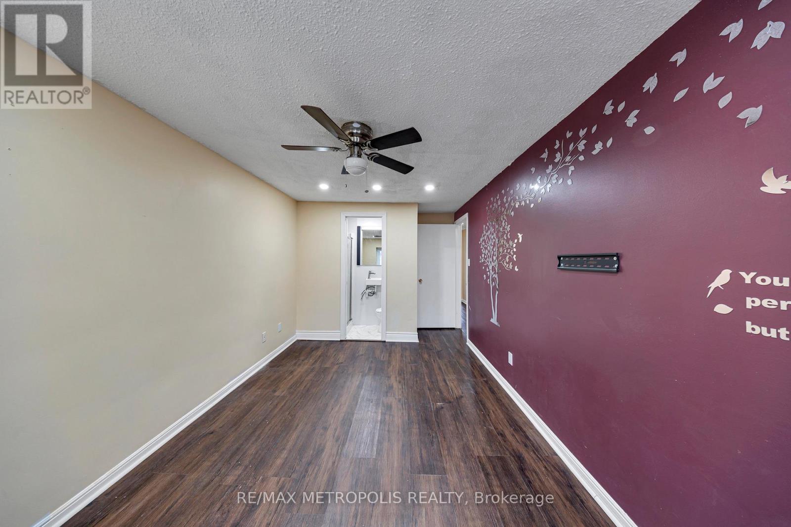 150 Burrows Hall Boulevard, Toronto, Ontario  M1B 1N2 - Photo 29 - E12648256