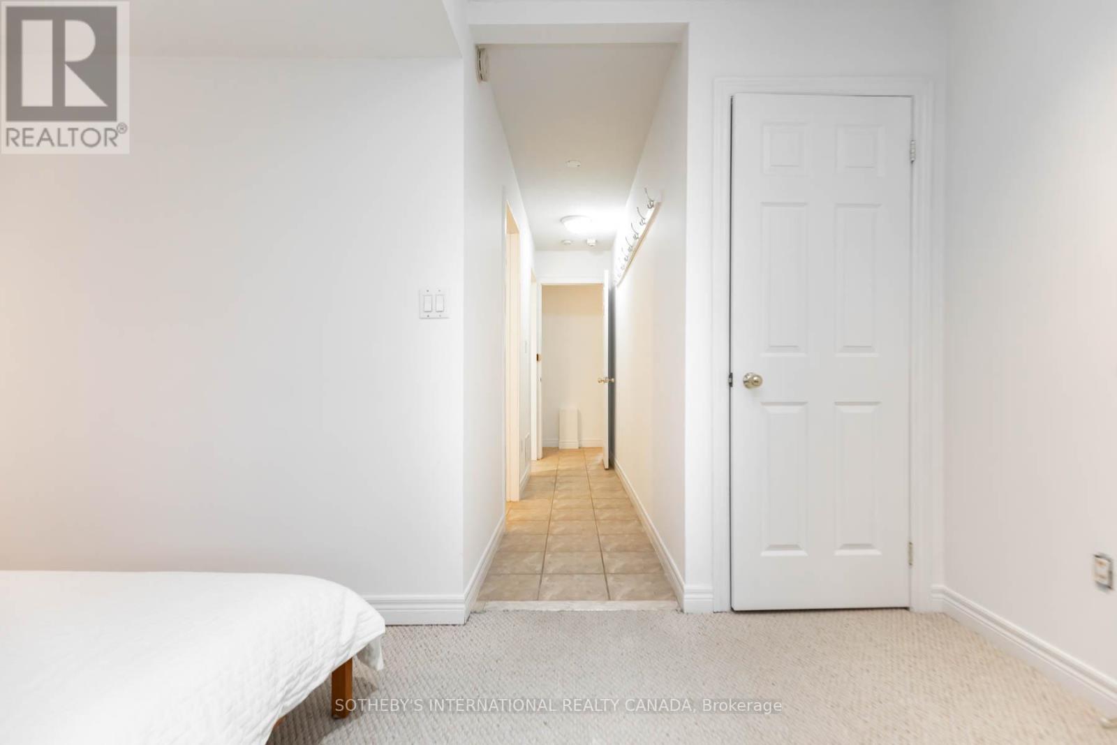 B - 16b Natalie Place, Toronto, Ontario  M4M 3P7 - Photo 12 - E12648328