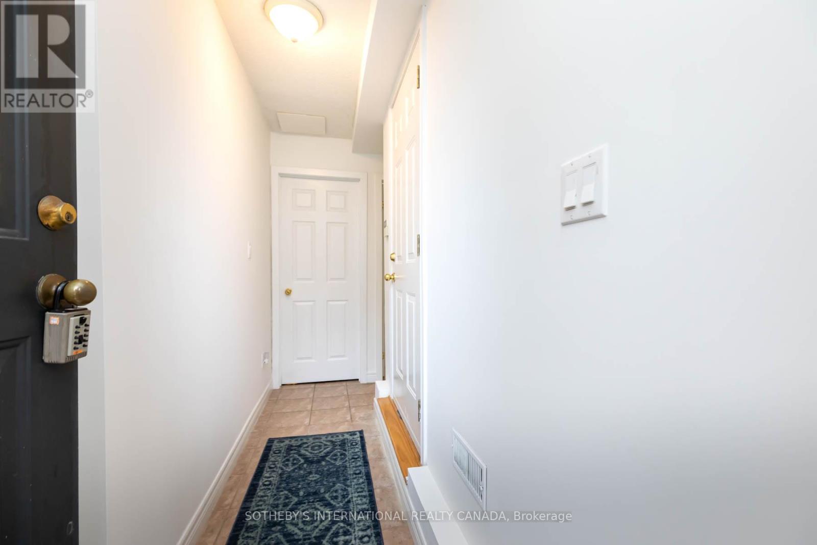 B - 16b Natalie Place, Toronto, Ontario  M4M 3P7 - Photo 19 - E12648328