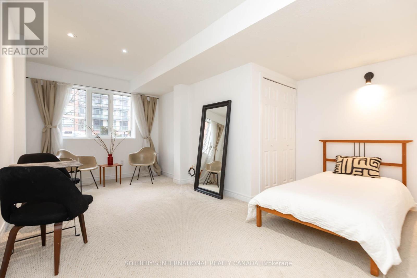 B - 16b Natalie Place, Toronto, Ontario  M4M 3P7 - Photo 5 - E12648328