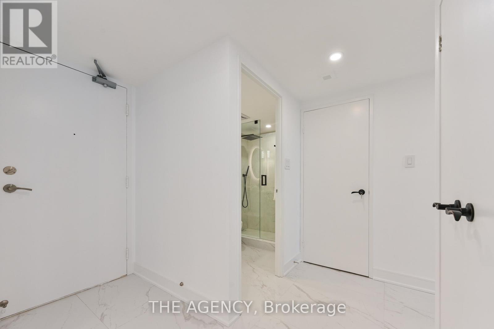 306 - 20 Baif Boulevard, Richmond Hill, Ontario  L4C 8T1 - Photo 8 - N12648250