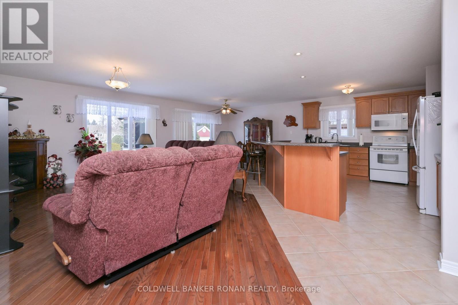 30 Lynch Lane, Adjala-Tosorontio (Everett), Ontario  L0M 1J0 - Photo 13 - N12648278