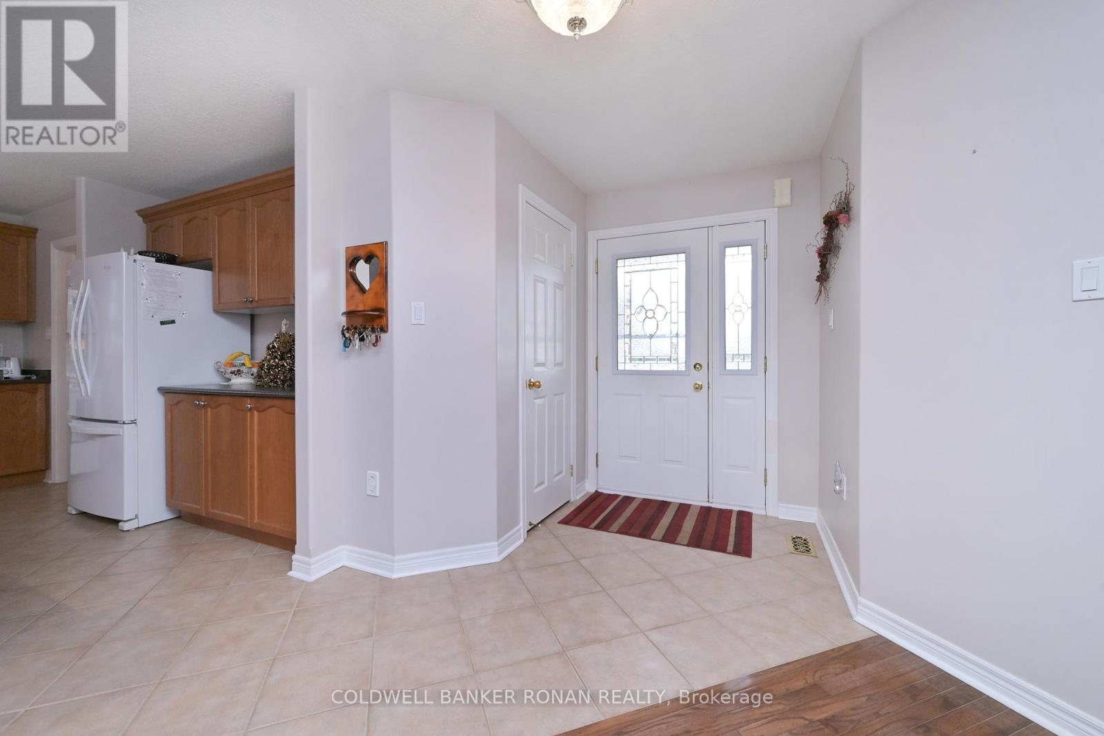 30 Lynch Lane, Adjala-Tosorontio (Everett), Ontario  L0M 1J0 - Photo 4 - N12648278