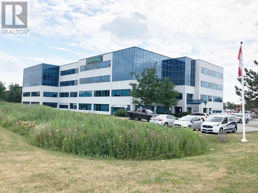 415 - 37 Sandiford Drive, Whitchurch-Stouffville, Ontario  L4A 3Z2 - Photo 2 - N12648302