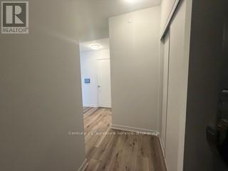 630 - 395 Dundas Street W, Oakville, Ontario  L6M 4M2 - Photo 8 - W12648236