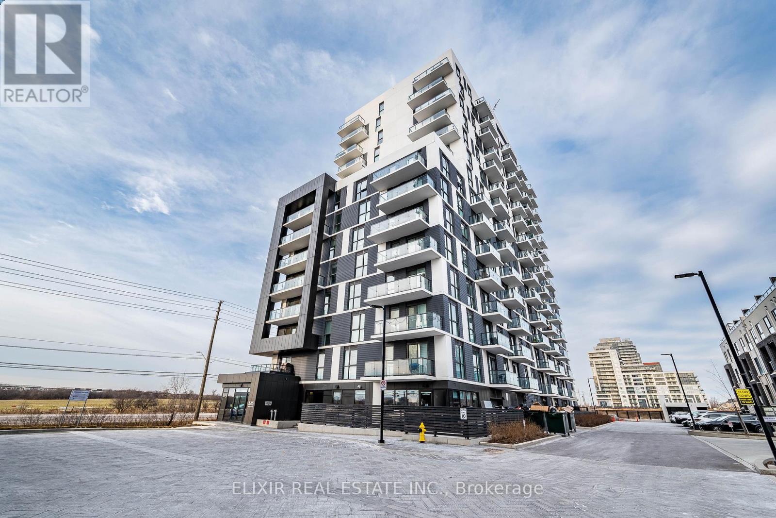 414 - 345 WHEAT BOOM DRIVE, Oakville, Ontario