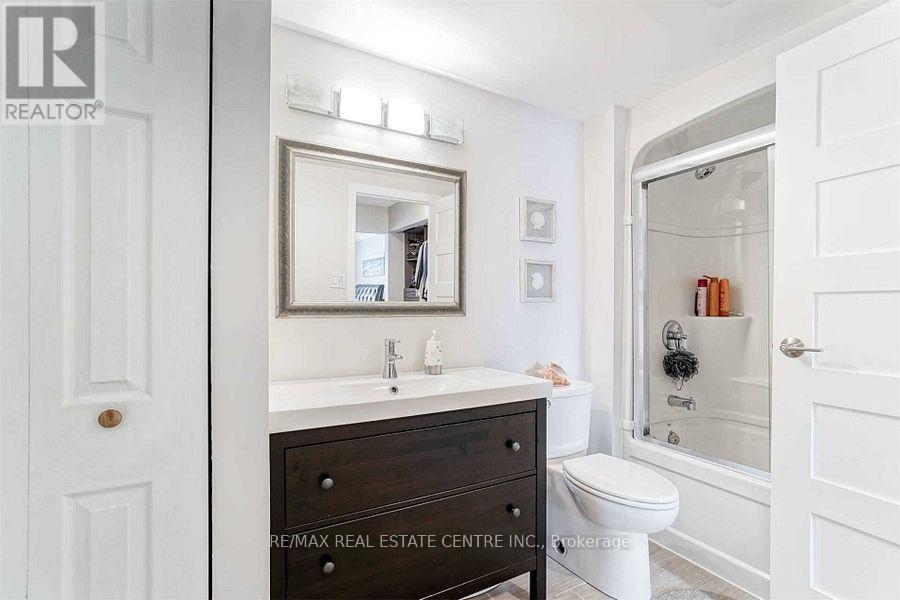 1123 - 1450 Glen Abbey Gate, Oakville, Ontario  L6M 2V7 - Photo 15 - W12648342