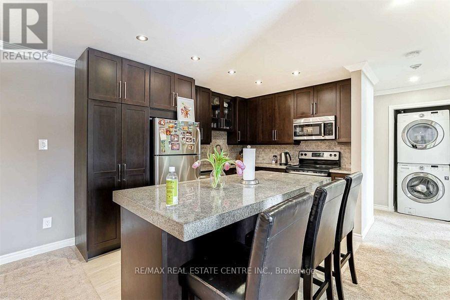 1123 - 1450 Glen Abbey Gate, Oakville, Ontario  L6M 2V7 - Photo 9 - W12648342