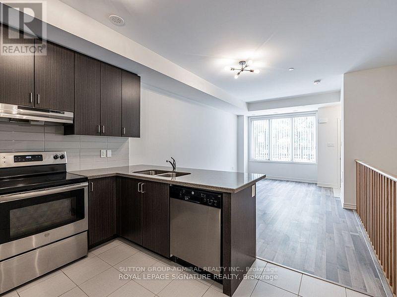 14 - 1150 Stroud Lane, Mississauga, Ontario  L5J 1L4 - Photo 9 - W12648344