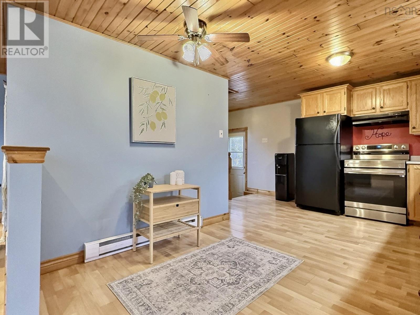 349 Lefort Road, Plateau, Nova Scotia  B0E 1H0 - Photo 8 - 202528775