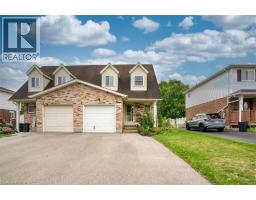 135 EASTFOREST Trail, Kitchener, Ontario